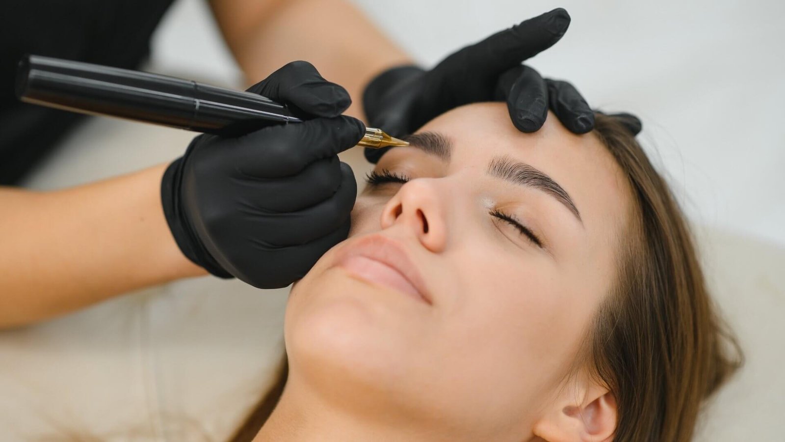 beautydesigngranada-estetica-cejas-pestanas-micropigmentacion-formacion-granada